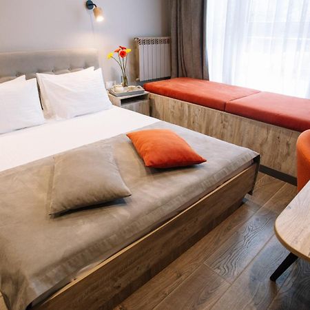 Time Hotel Kiev Luaran gambar