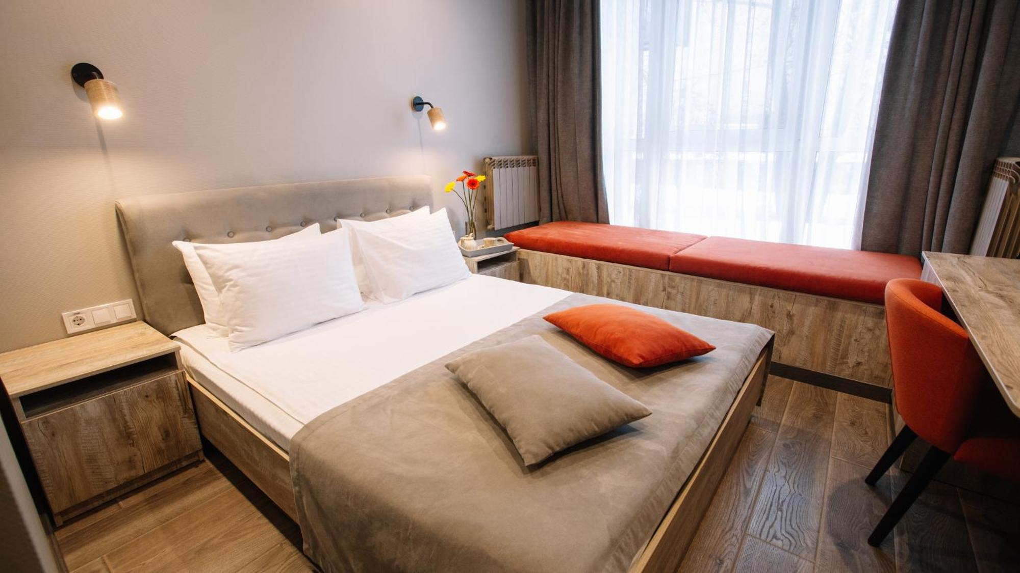 Time Hotel Kiev Luaran gambar
