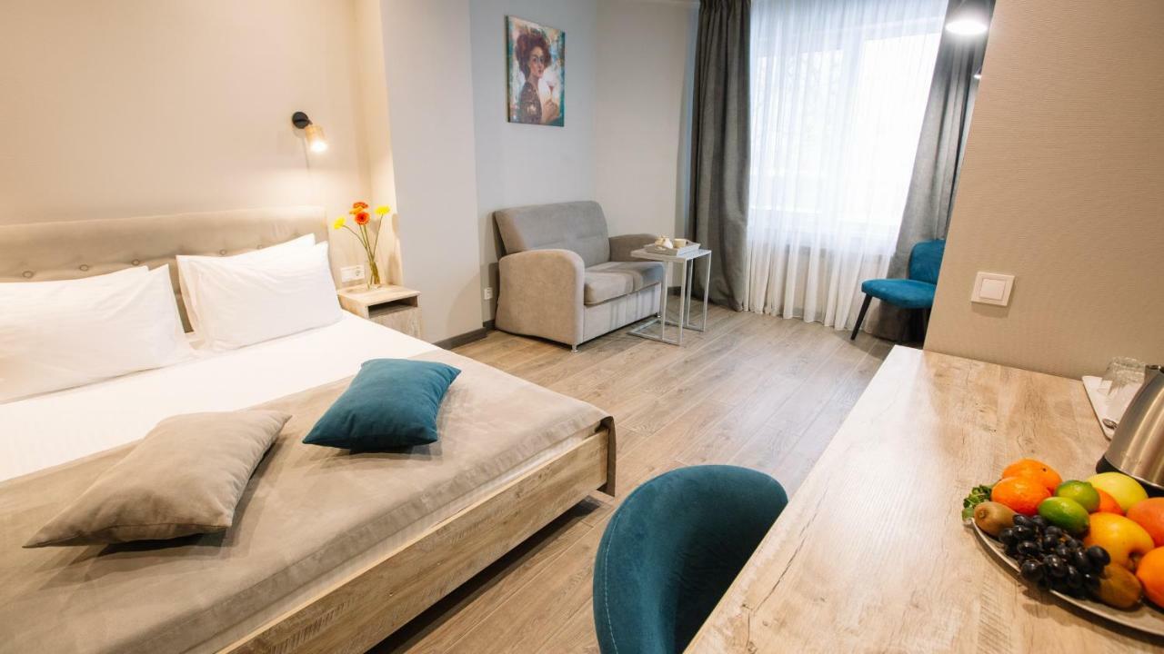 Time Hotel Kiev Luaran gambar